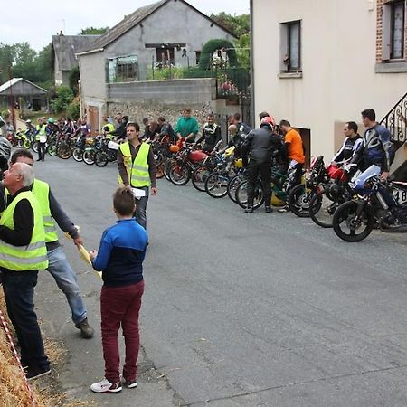 Maison Lushbrooks Moutier-Malcard Luaran gambar