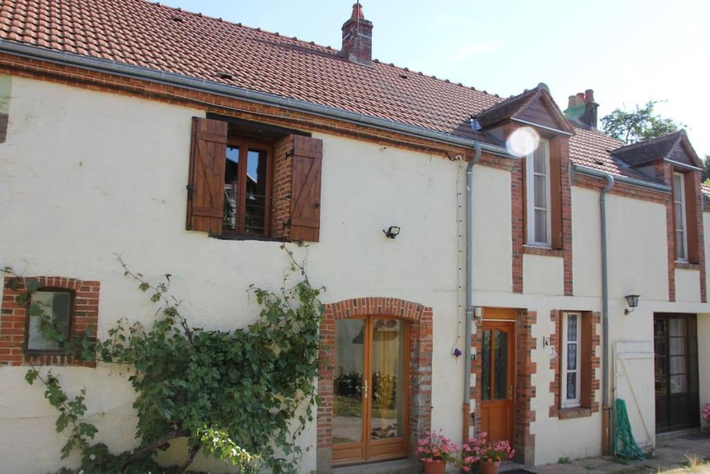 Maison Lushbrooks Moutier-Malcard Luaran gambar